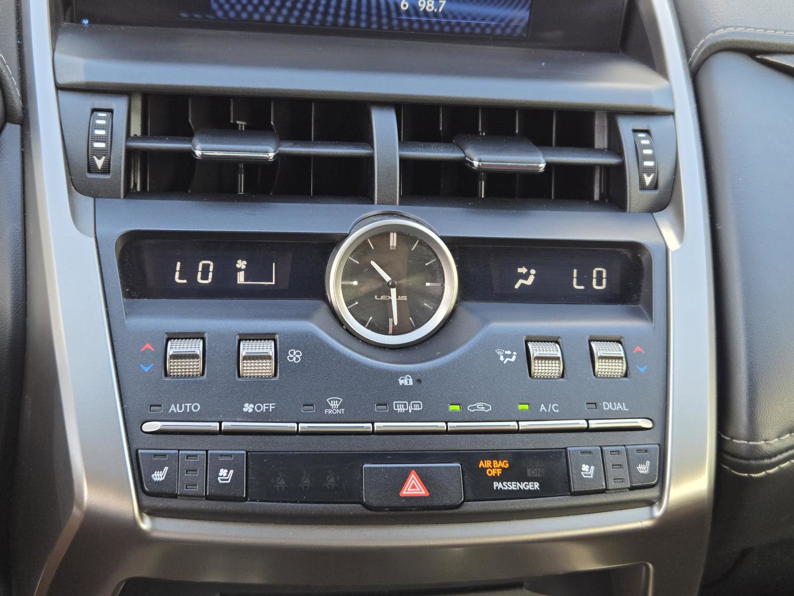 Used 2019 Lexus NX 300h AWD image 12