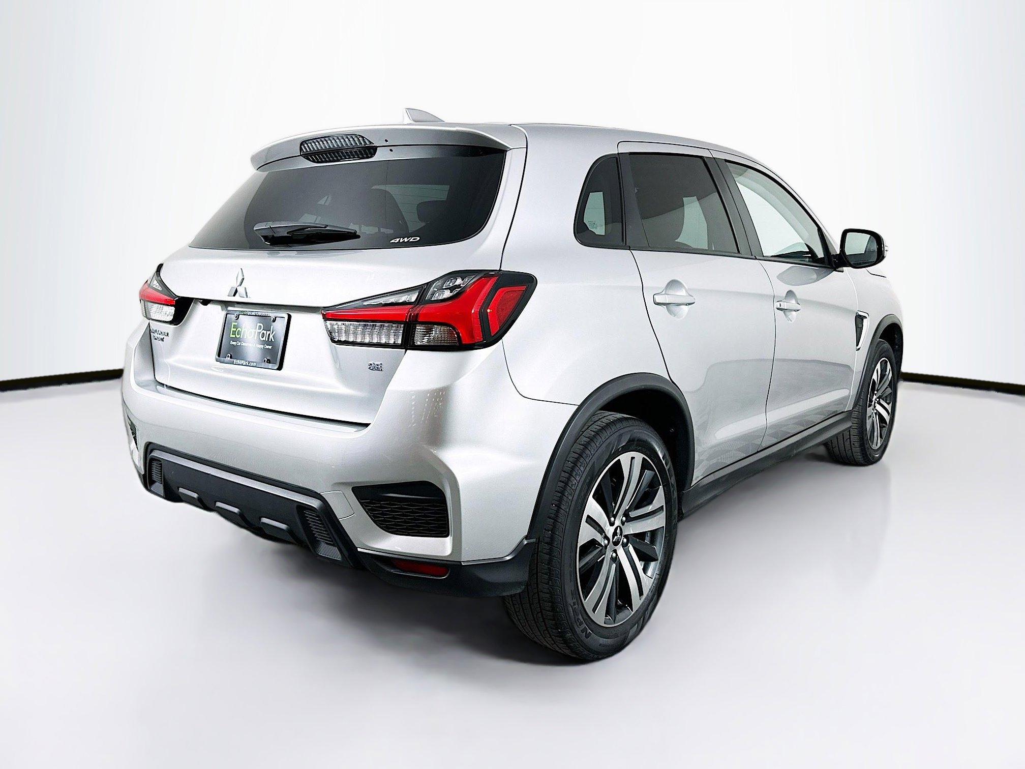 Used 2024 Mitsubishi Outlander Sport SE image 9