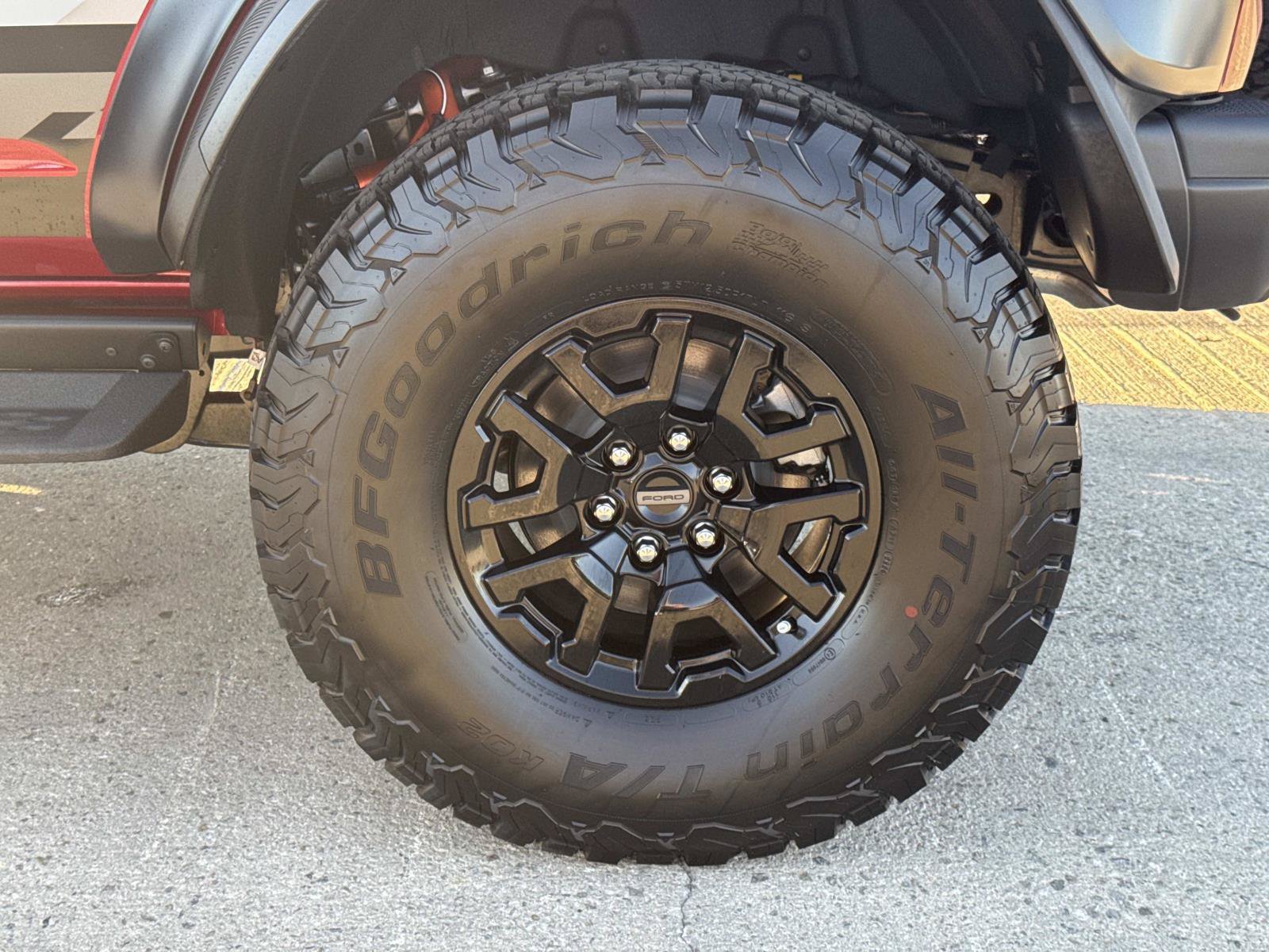 New 2026 Ford Bronco Raptor AWD/4WD image 25