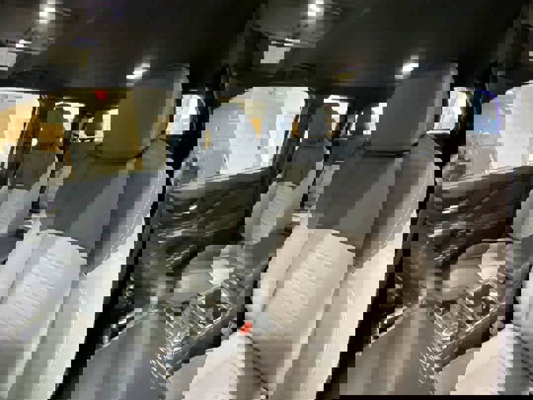 Used 2024 Toyota Tacoma TRD Off-Road image 14