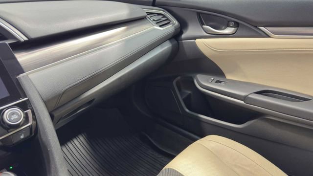 Used 2020 Honda Civic Touring image 26