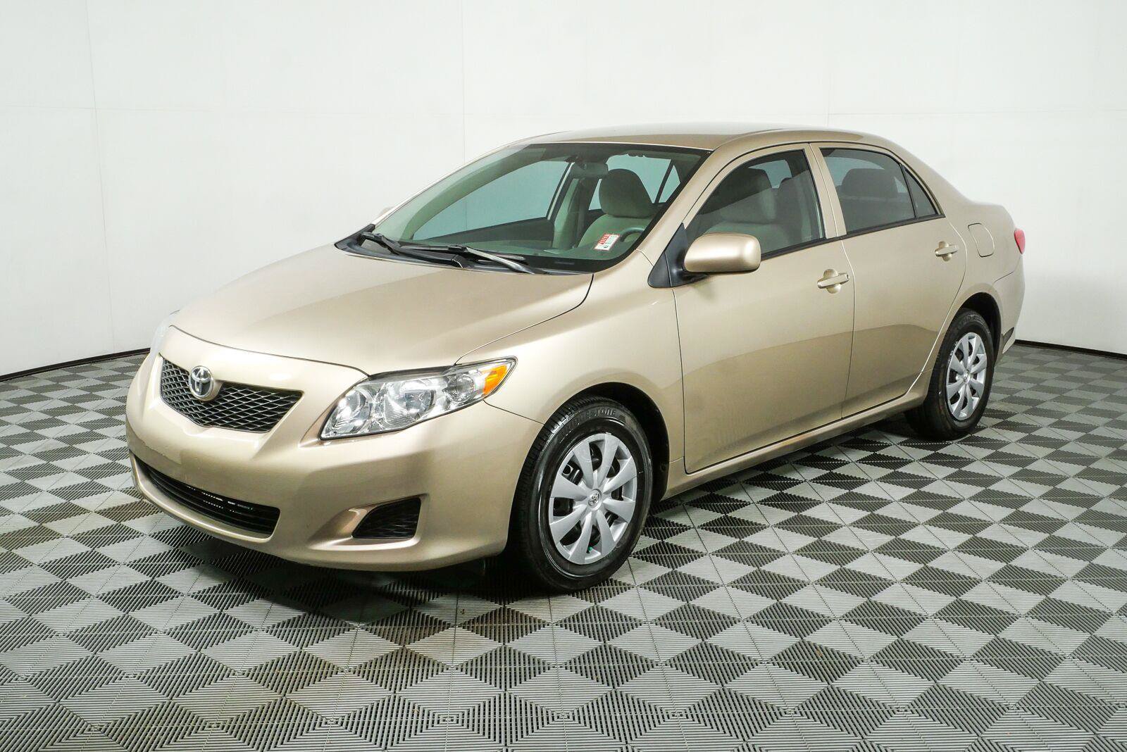 Used 2010 Toyota Corolla LE w/ LE EVP Pkg #1 FWD image 20