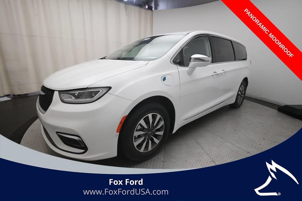Used 2022 Chrysler Pacifica Limited