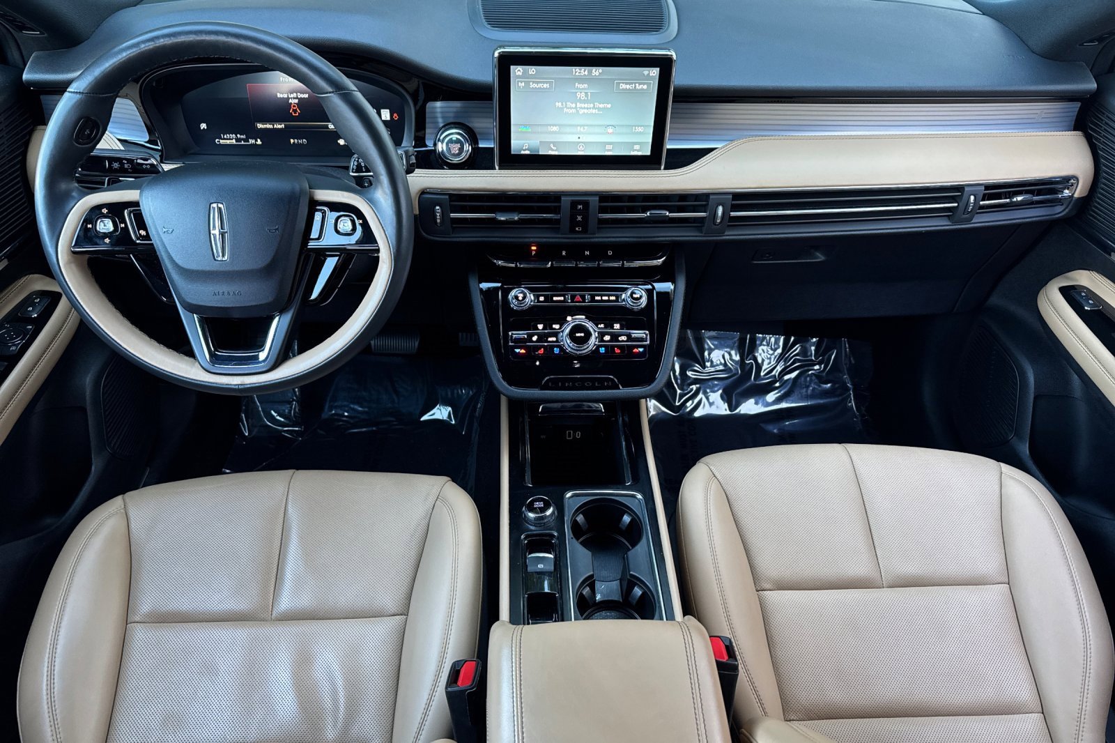 Certified 2022 Lincoln Corsair Reserve w/ Equipment Group 201A image 13