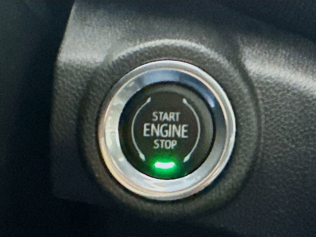 Used 2023 Chevrolet TrailBlazer ACTIV w/ Sun and Liftgate Package image 19