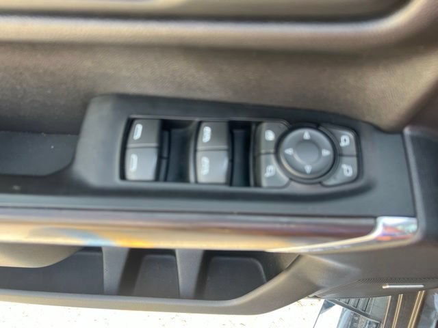 Used 2019 GMC Sierra 1500 SLT RWD image 17