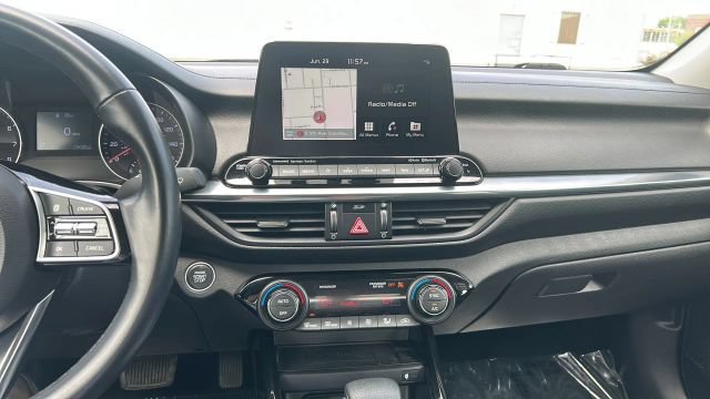 Used 2021 Kia Forte EX FWD image 25
