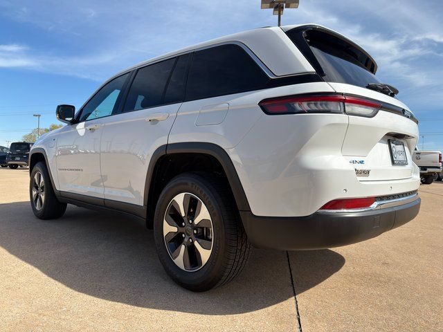 Used 2024 Jeep Grand Cherokee Limited 4xe AWD/4WD image 12