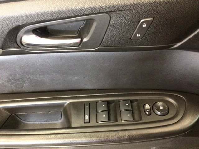 Used 2013 GMC Acadia SLE AWD/4WD image 12