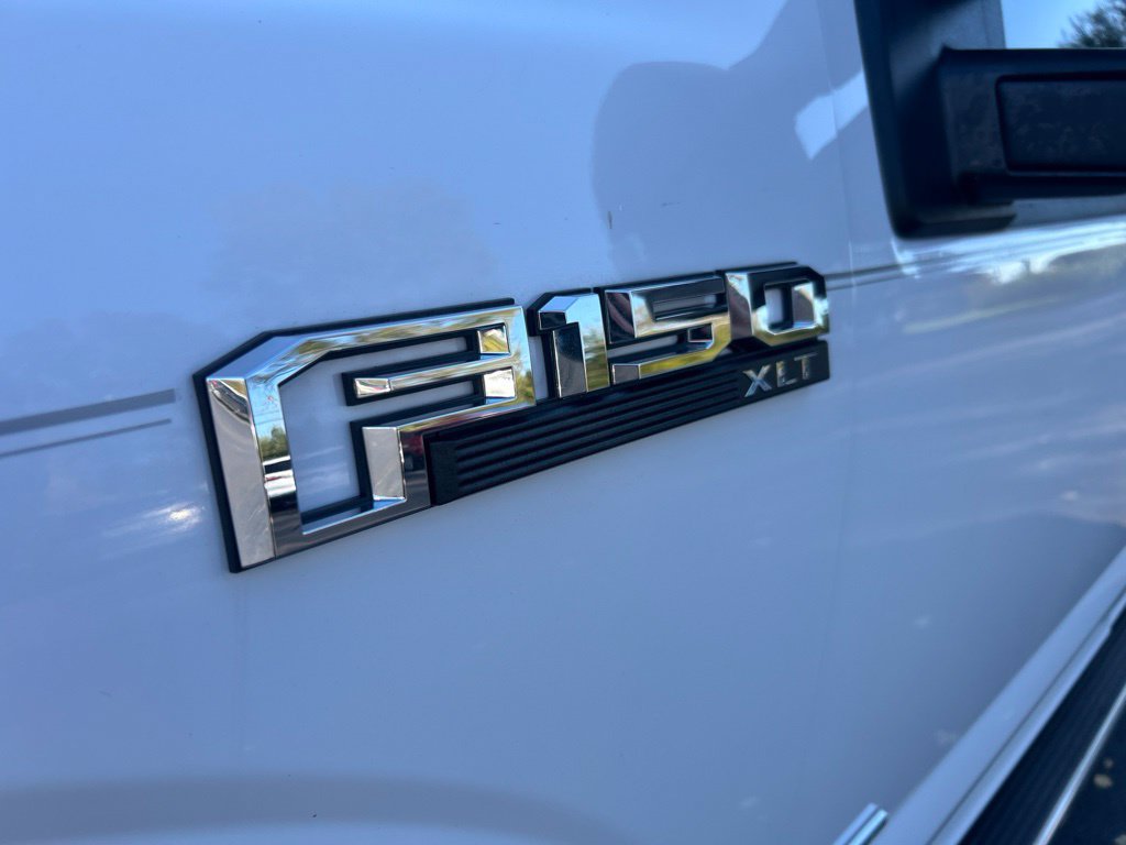 Used 2016 Ford F150 XLT w/ Trailer Tow Package AWD/4WD image 4