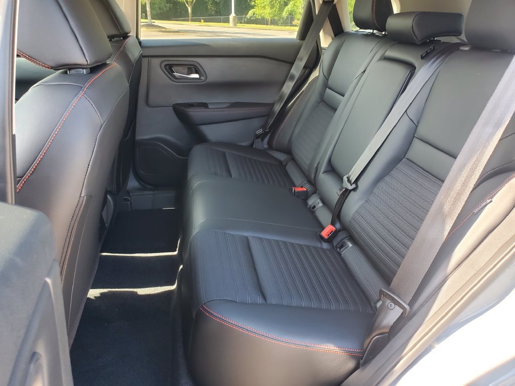 New 2026 Nissan Rogue SV AWD/4WD image 13
