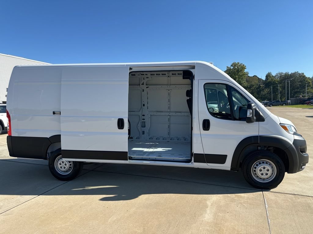 New 2026 RAM ProMaster 3500 w/ Convenience Group FWD image 12