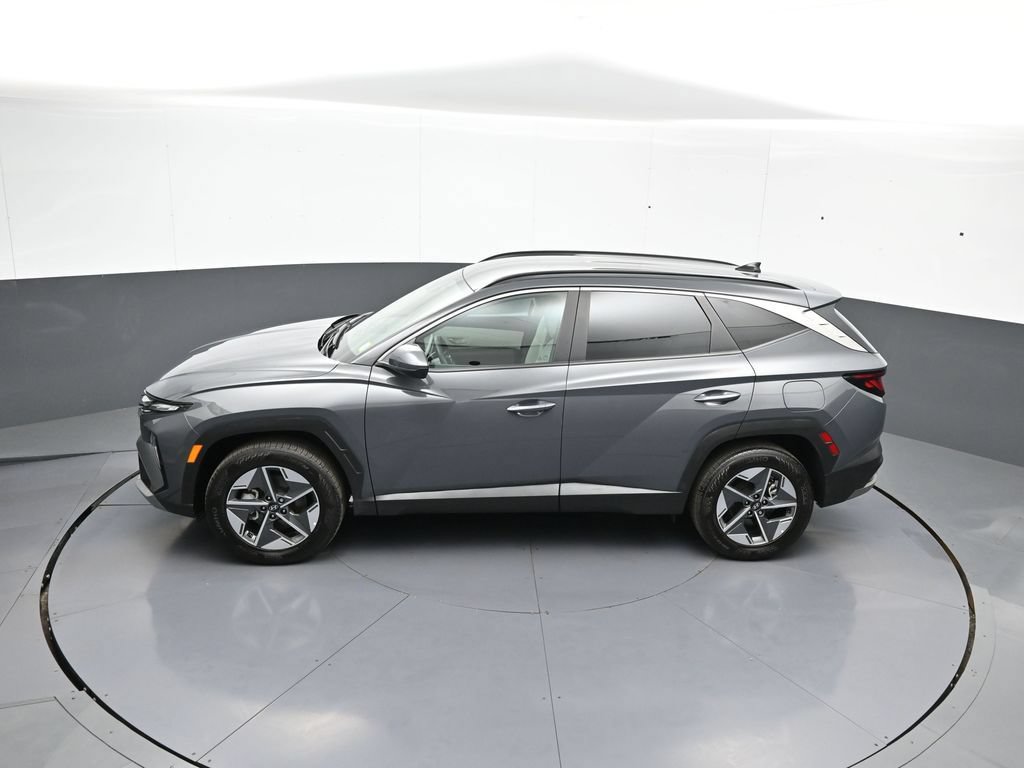 Certified 2025 Hyundai Tucson SEL AWD/4WD image 41