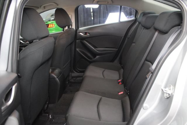 Used 2014 MAZDA MAZDA3 i Sport FWD image 19