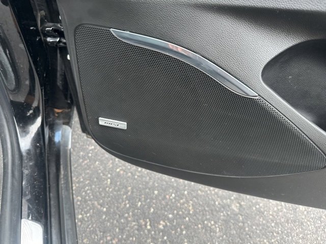 Used 2023 Buick Enclave Essence w/ Experience Buick Package image 26