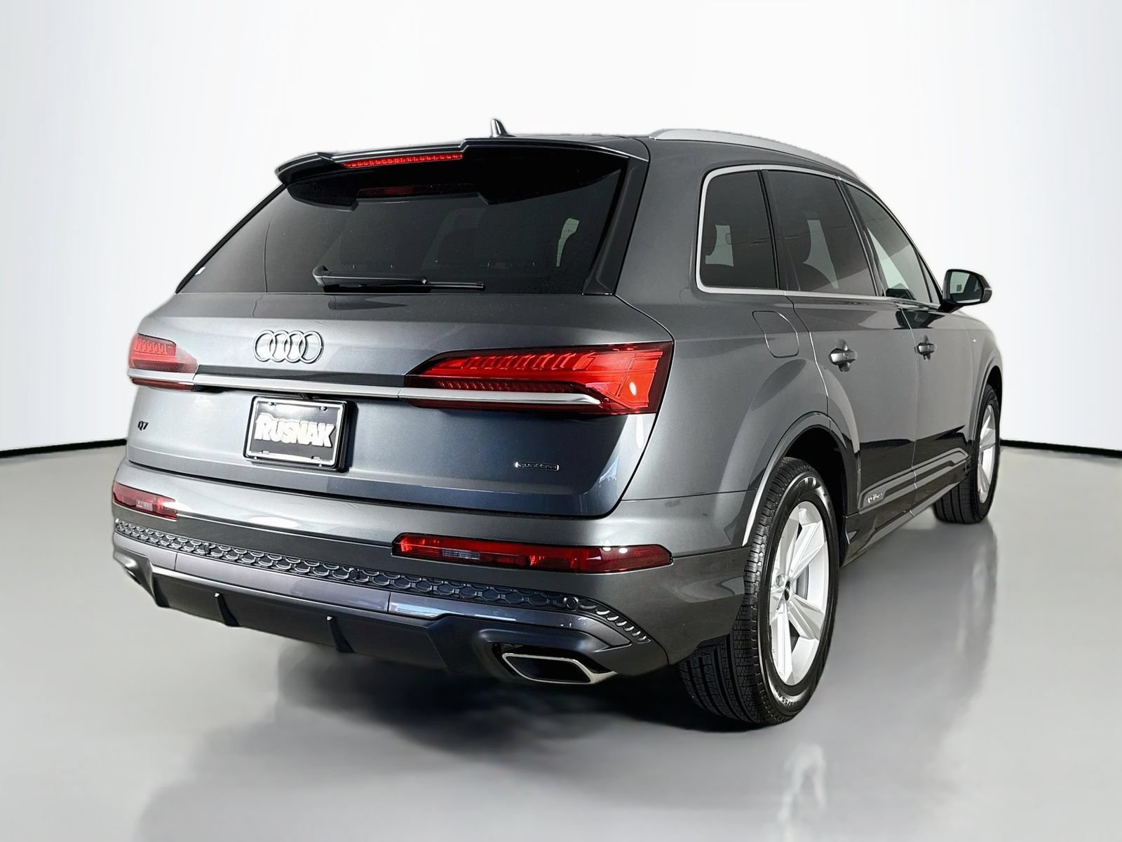 New 2026 Audi Q7 3.0T Premium AWD/4WD image 7
