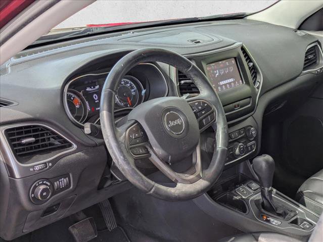 Used 2019 Jeep Cherokee Latitude Plus image 10