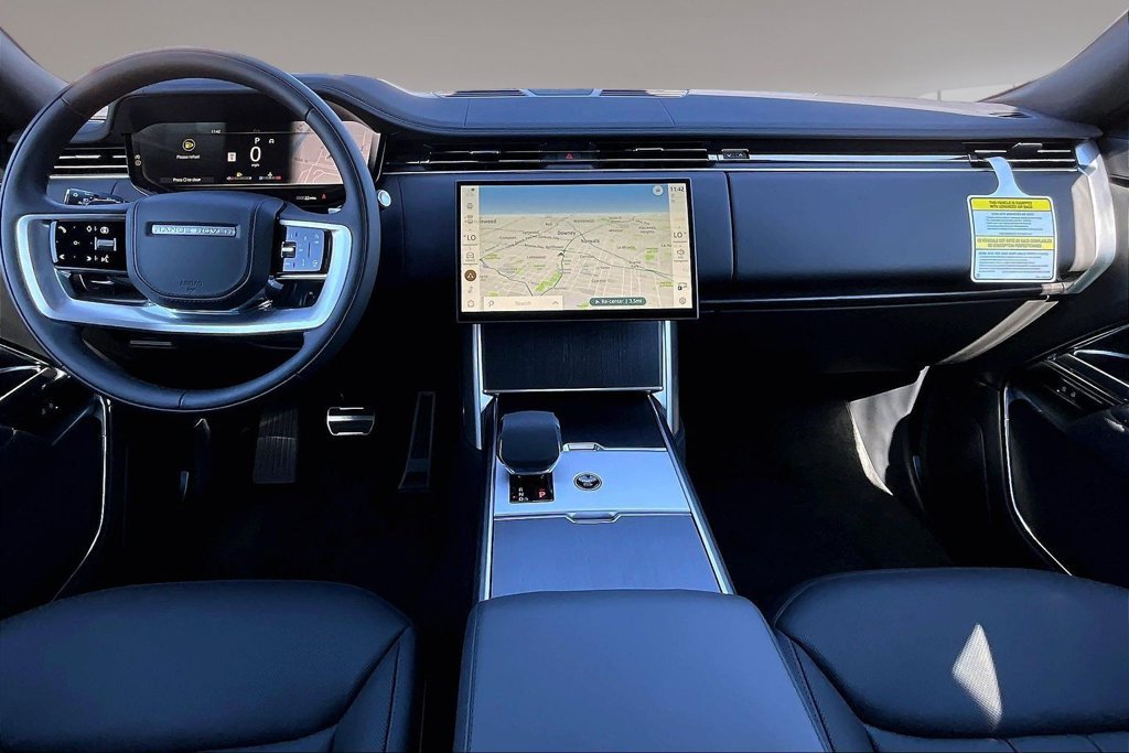 New 2026 Land Rover Range Rover SE AWD/4WD image 5