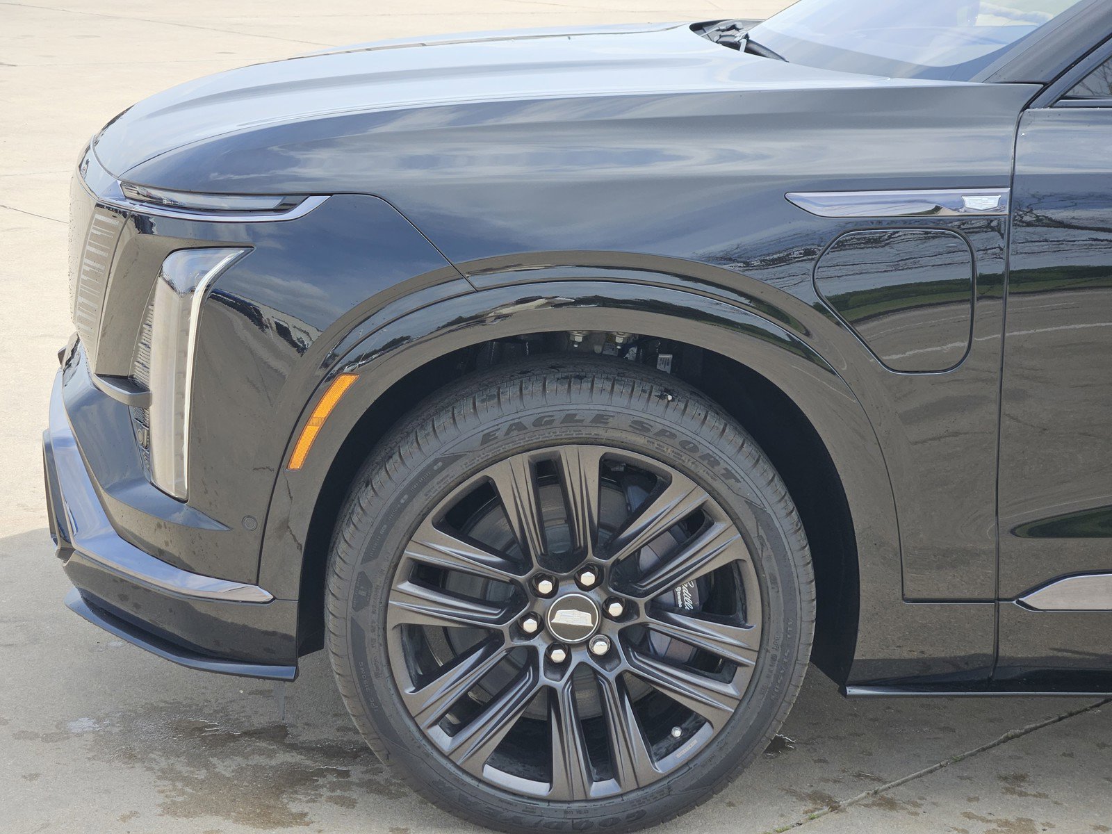 New 2026 Cadillac Vistiq Platinum AWD/4WD image 6