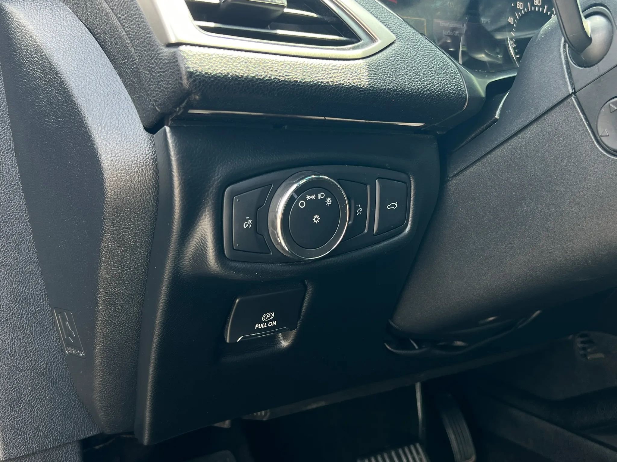 Used 2017 Lincoln MKZ Reserve w/ Climate Package image 26