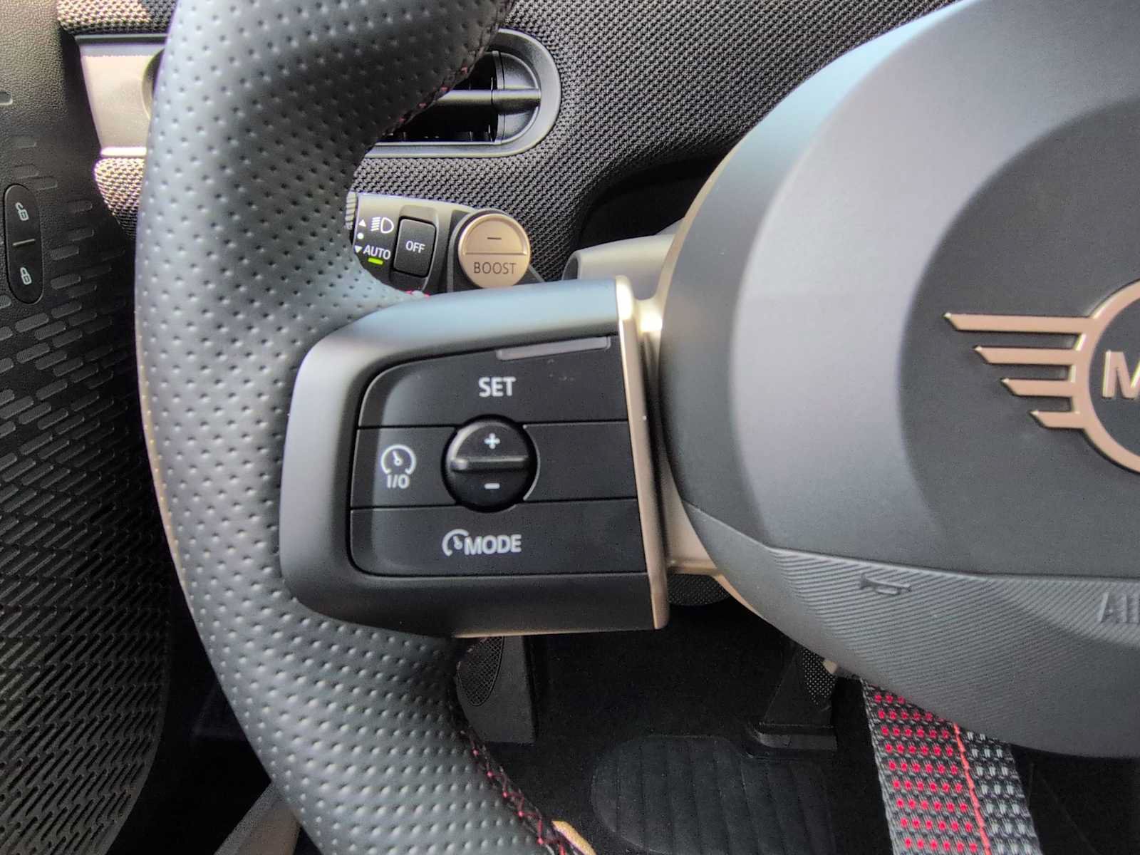 Certified 2025 MINI Cooper S FWD image 26