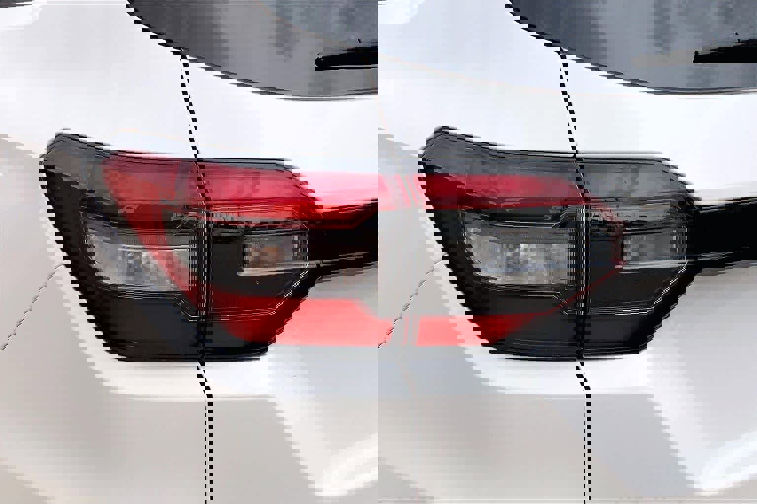 Used 2025 Honda Pilot EX-L image 29