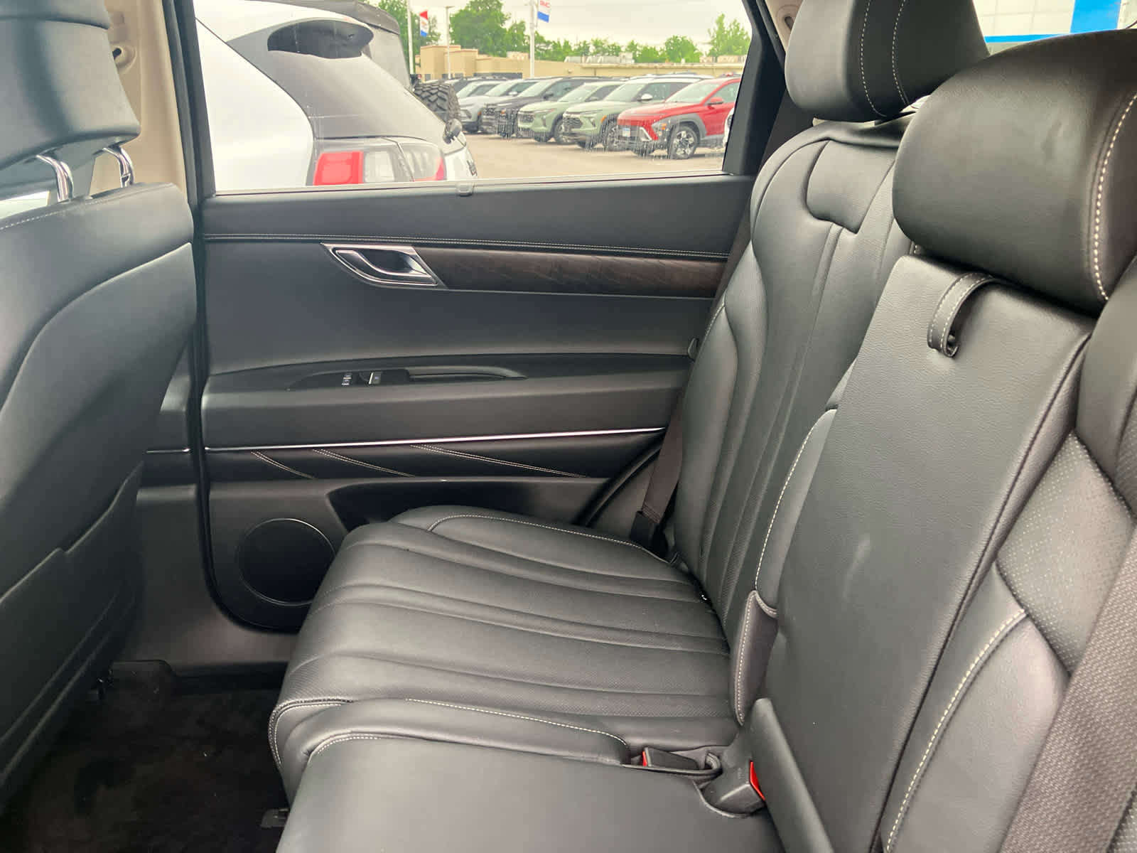 Used 2024 Genesis GV80 2.5T AWD/4WD image 37