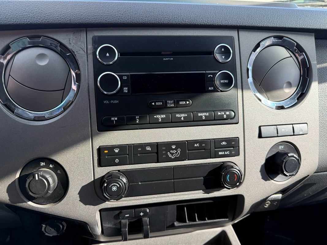 Used 2016 Ford F250 XLT w/ XLT Interior Package image 18