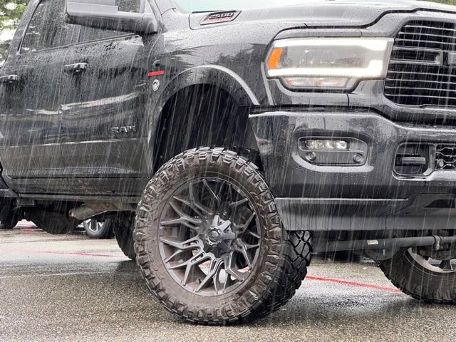 Used 2022 RAM 2500 Laramie w/ Night Edition image 2