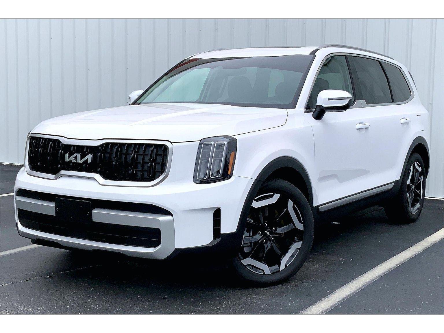 Used 2025 Kia Telluride EX