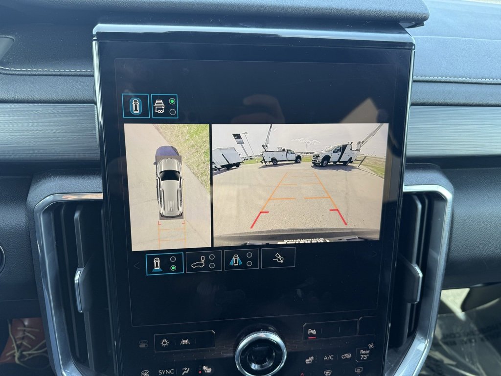 Used 2024 GMC Acadia Elevation image 16