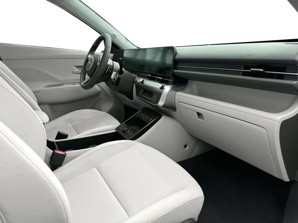 Used 2025 Hyundai Kona SEL image 23