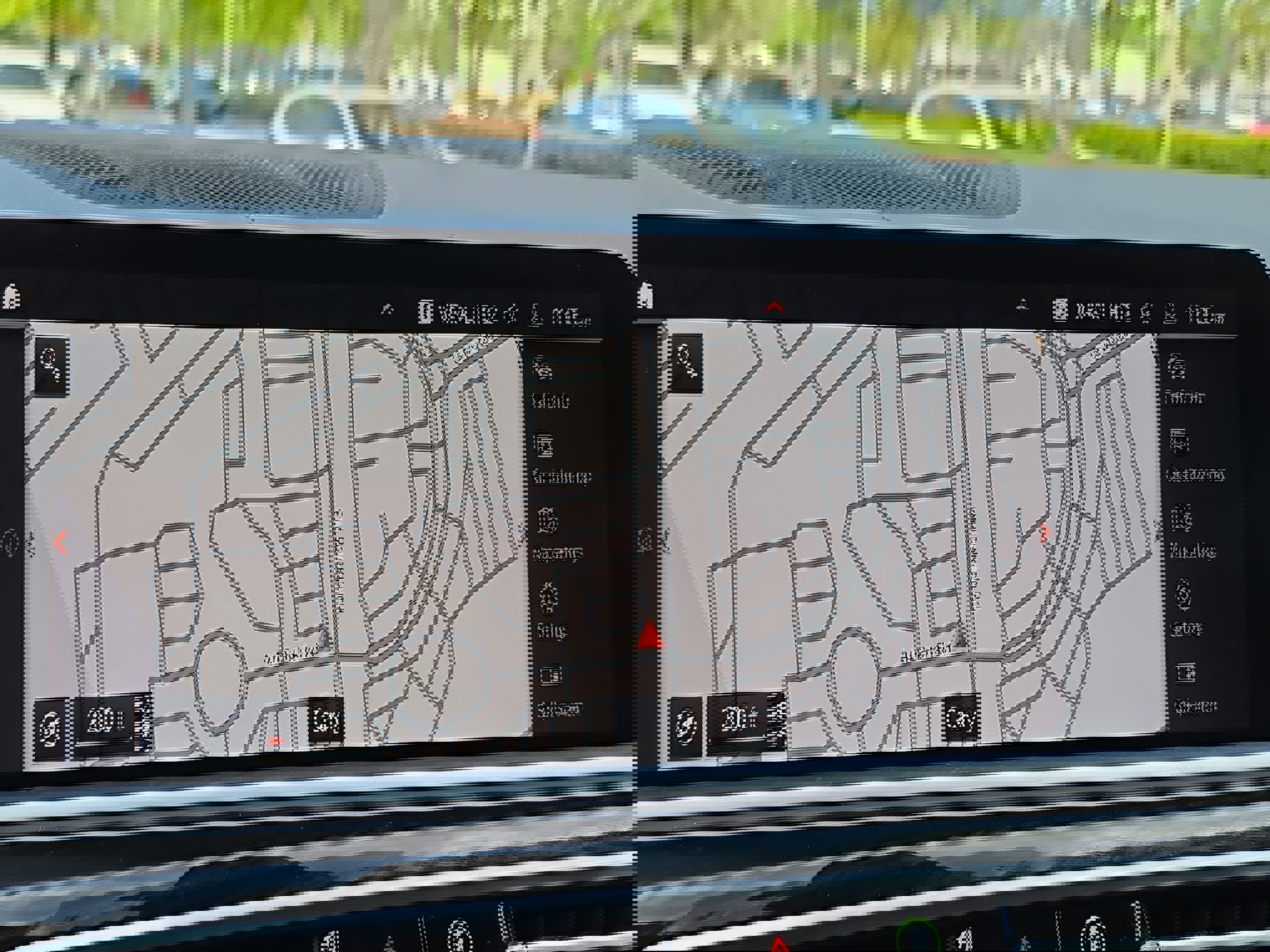 Used 2020 BMW X7 xDrive40i w/ Premium Package AWD/4WD image 23