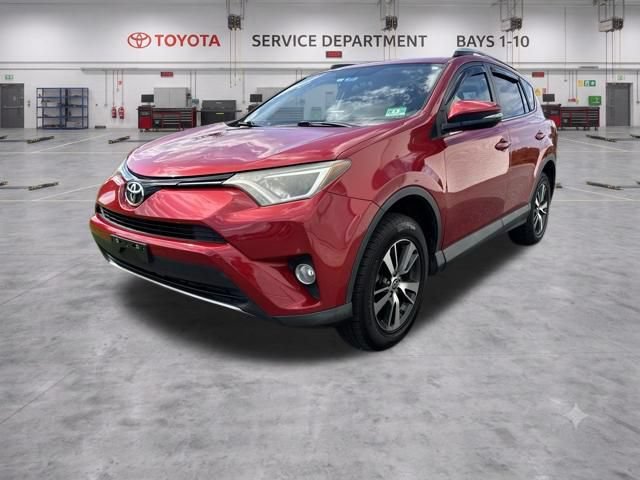 Used 2016 Toyota RAV4 XLE AWD/4WD image 3