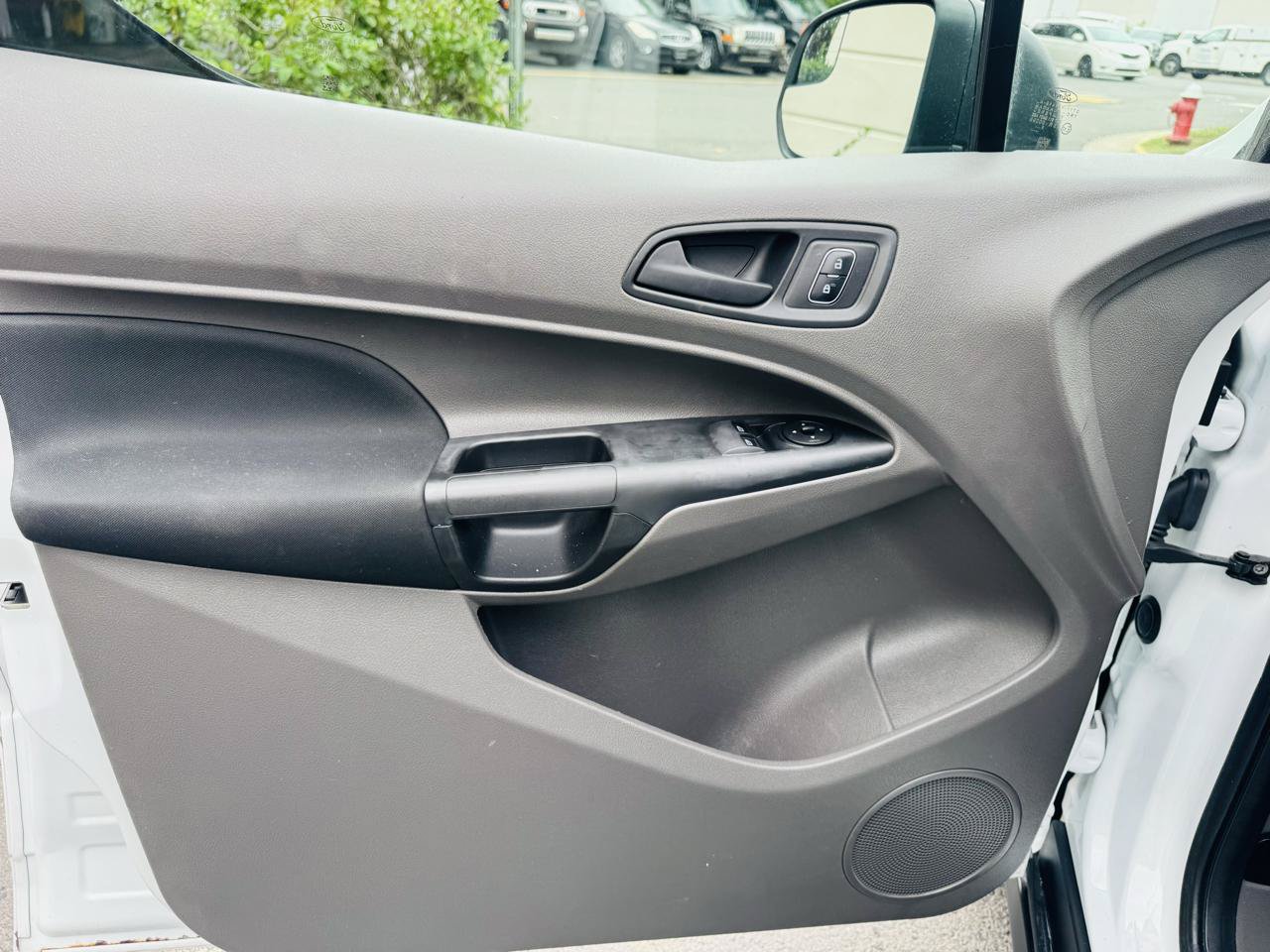 Used 2019 Ford Transit Connect XL FWD image 12