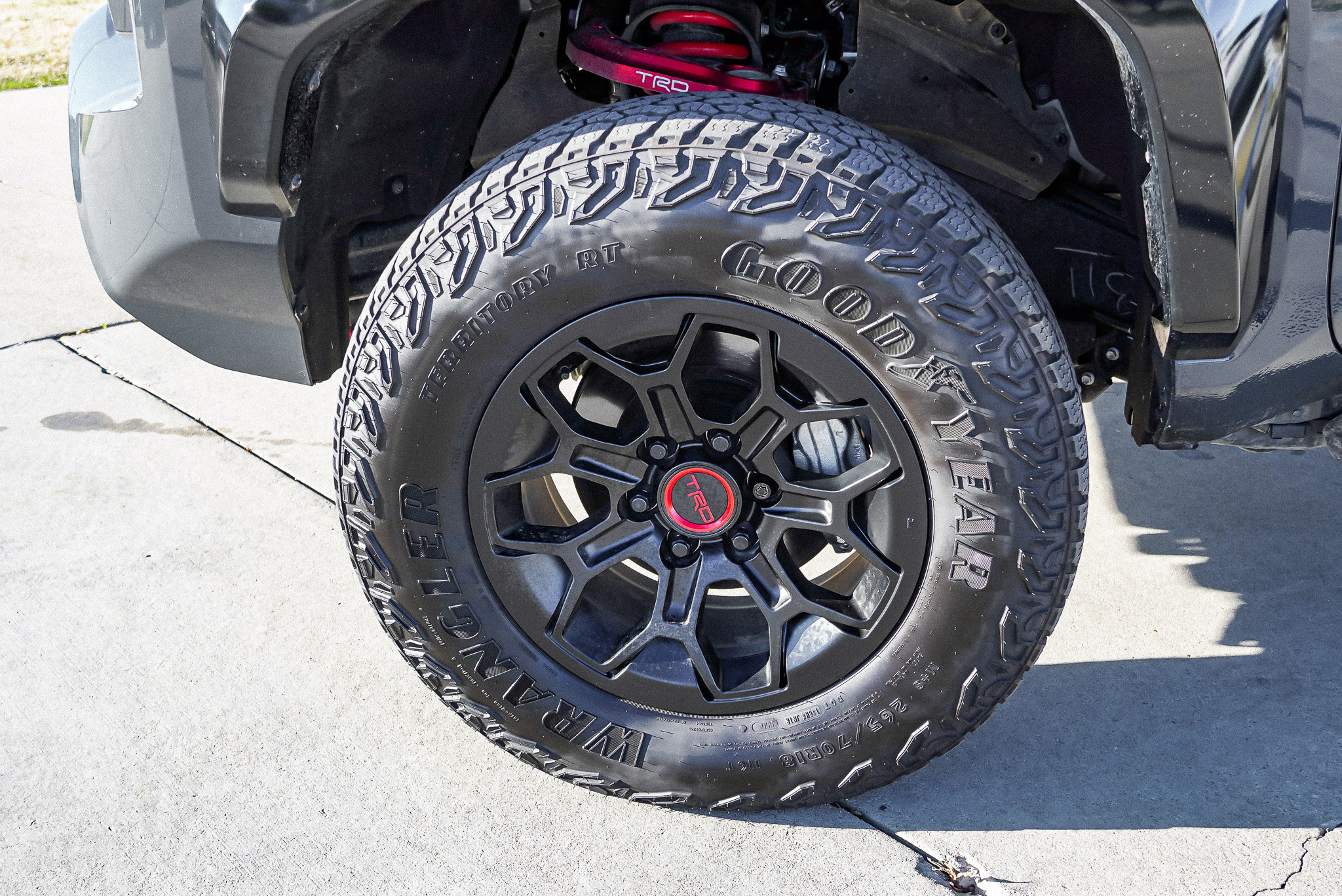 Certified 2025 Toyota Tacoma TRD Pro AWD/4WD image 12