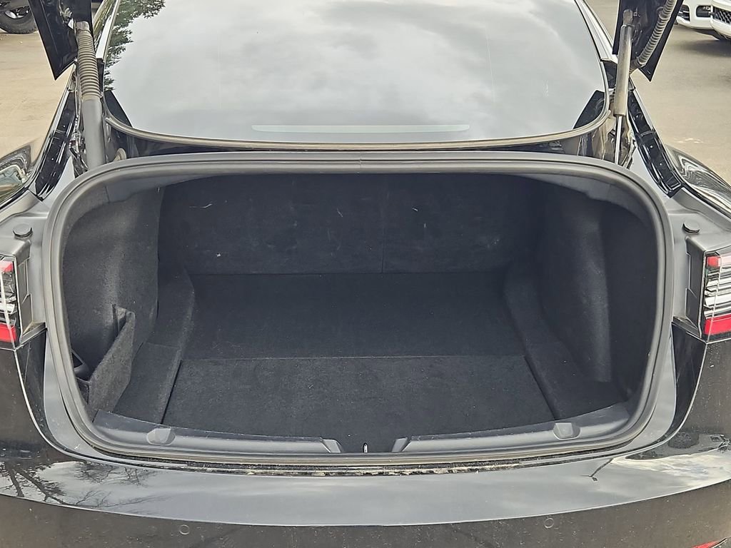 Used 2021 Tesla Model 3 Performance image 10