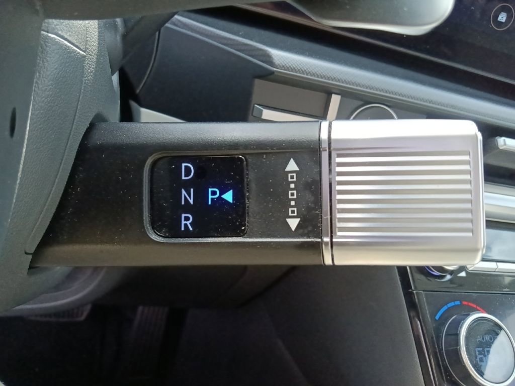 Used 2025 Hyundai Santa Fe SEL image 24