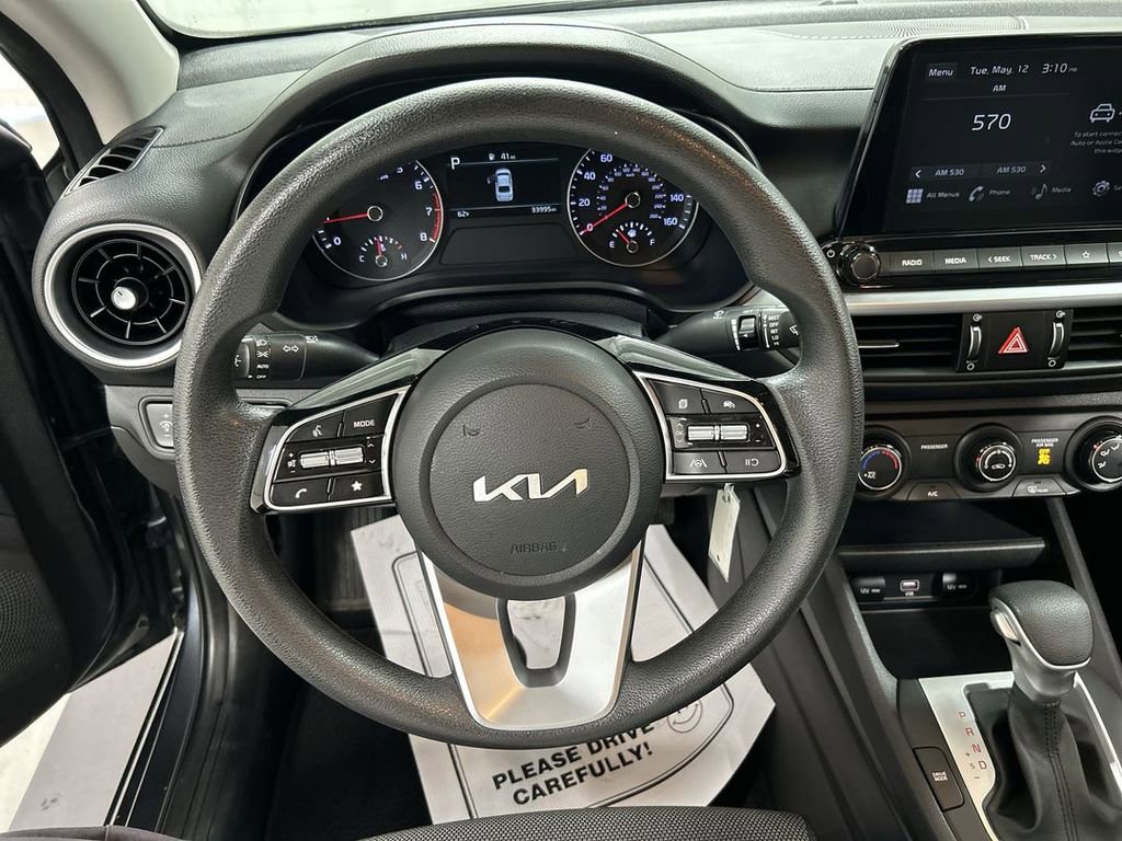 Certified 2023 Kia Forte LXS FWD image 4
