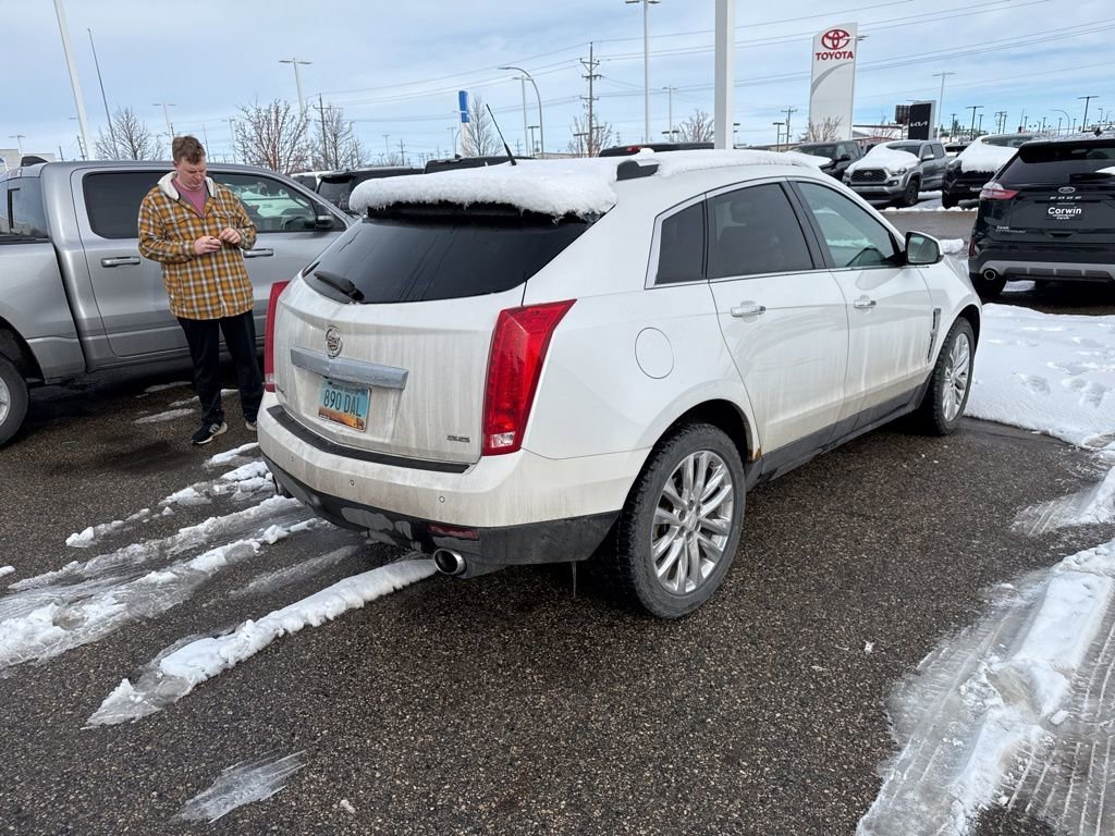 Used 2012 Cadillac SRX Luxury image 5