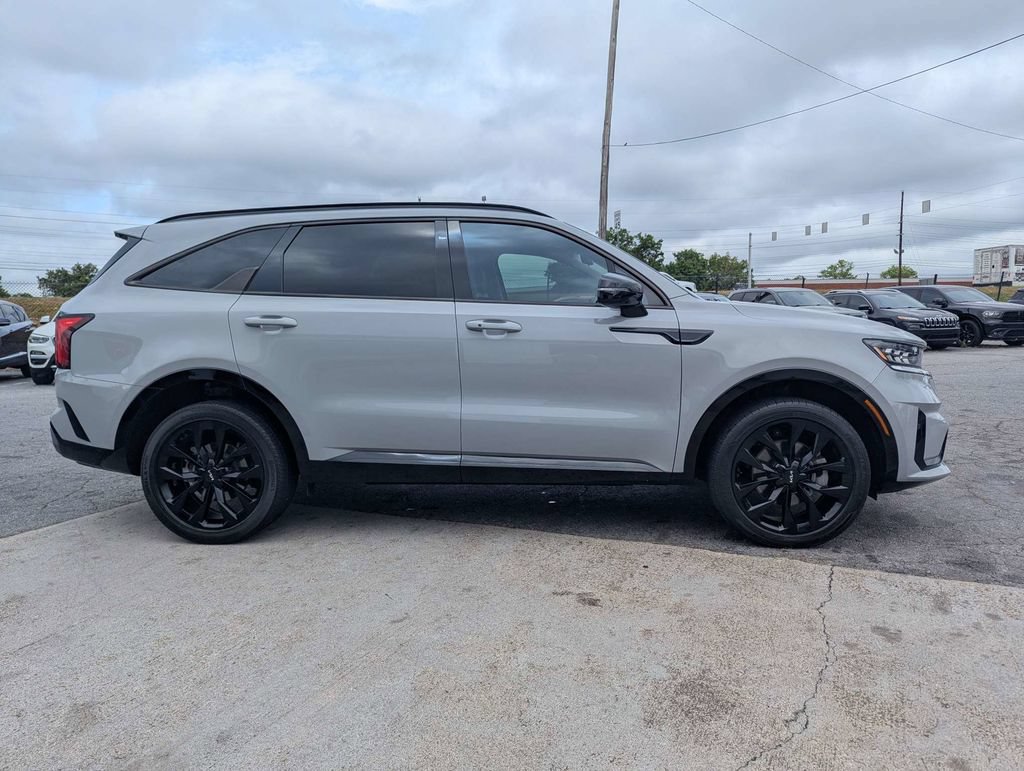 Used 2022 Kia Sorento SX AWD/4WD image 4