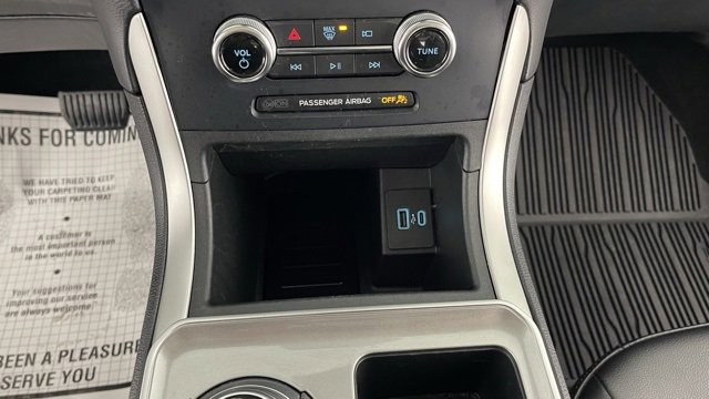 Used 2023 Ford Edge SEL w/ Convenience Package image 42