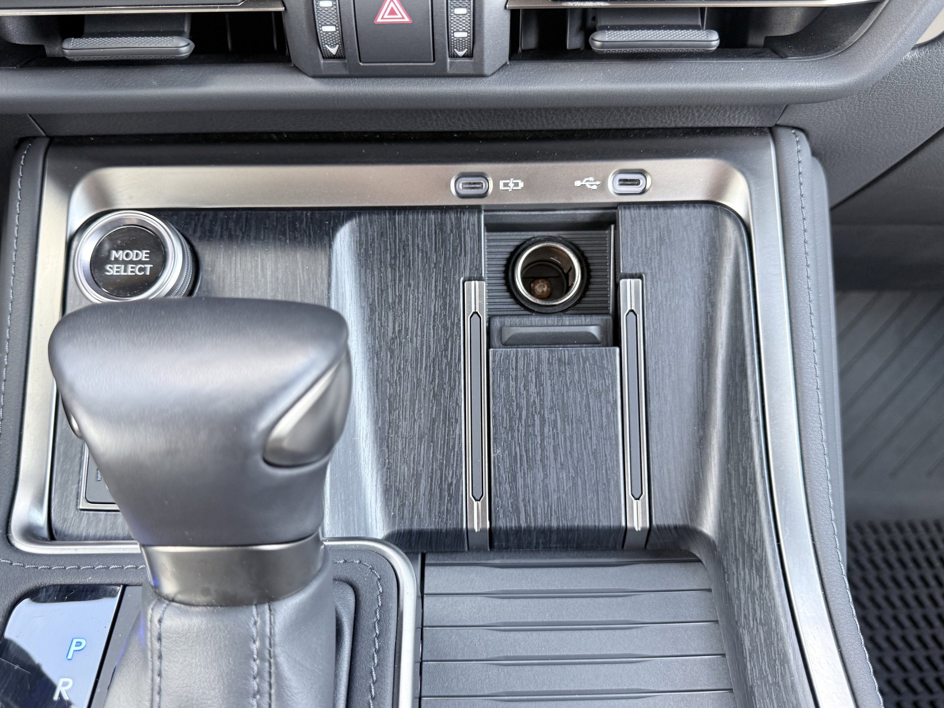 Used 2024 Lexus GX 550 image 44