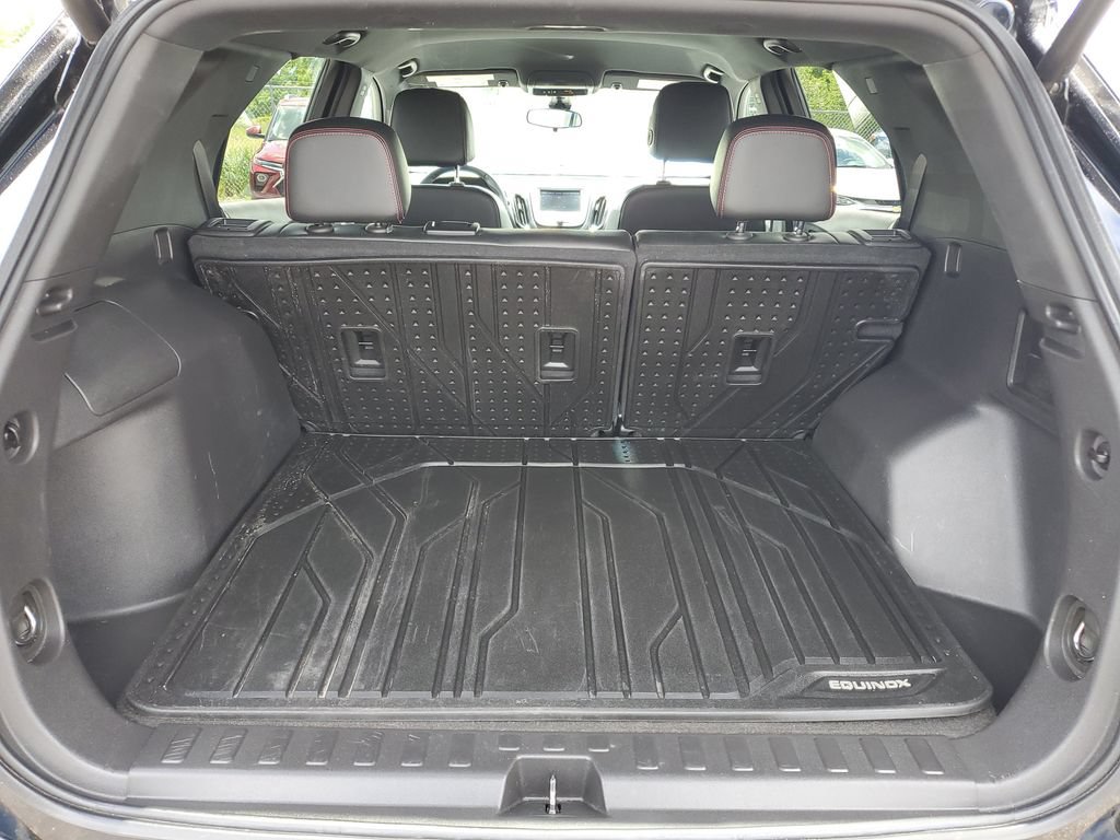 Used 2023 Chevrolet Equinox RS w/ LPO, Floor Liner Package AWD/4WD image 29