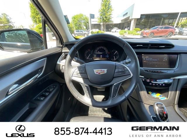 Used 2018 Cadillac XT5 Luxury w/ Driver Awareness Package AWD/4WD image 15