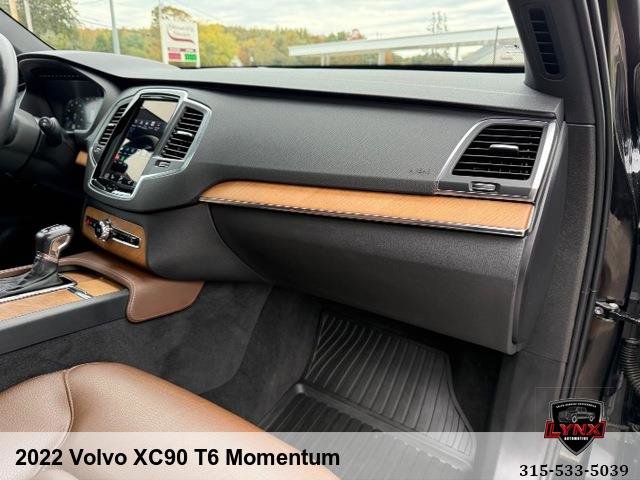Used 2022 Volvo XC90 T6 Momentum image 50