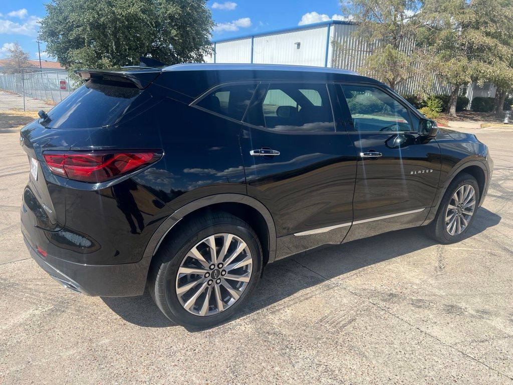 Used 2023 Chevrolet Blazer Premier AWD/4WD image 17