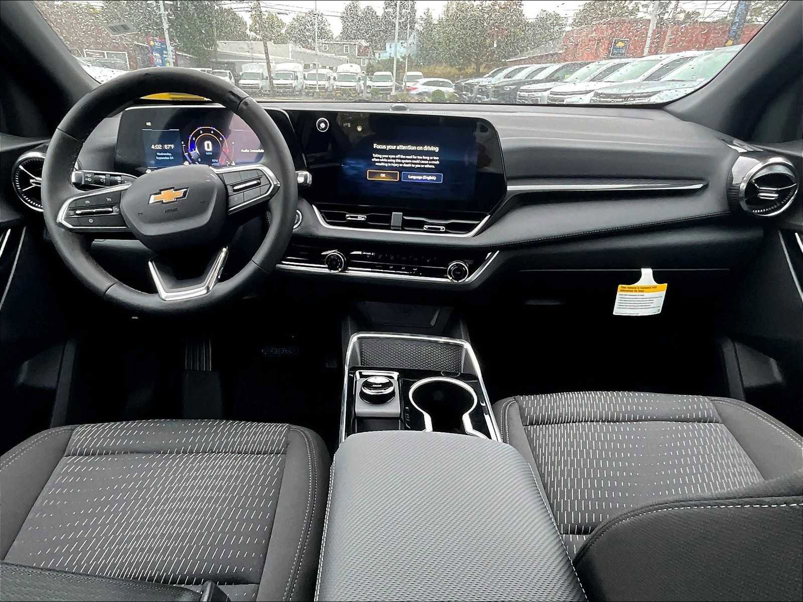 New 2026 Chevrolet Equinox LT w/ LPO, Floor Liner Package image 12