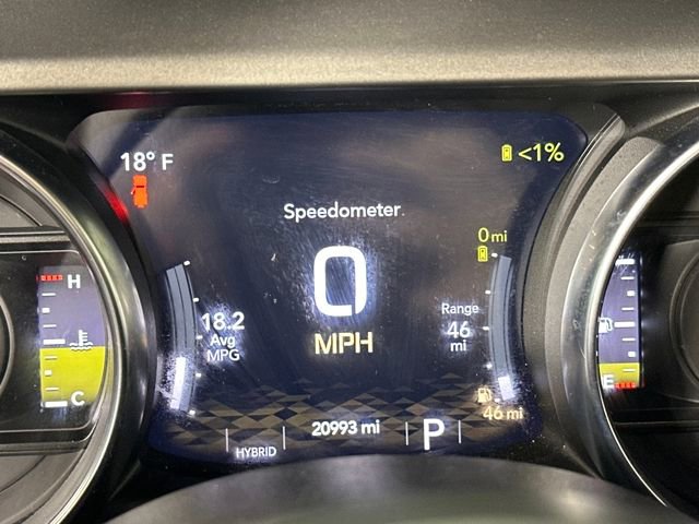 Used 2023 Jeep Wrangler Unlimited image 18