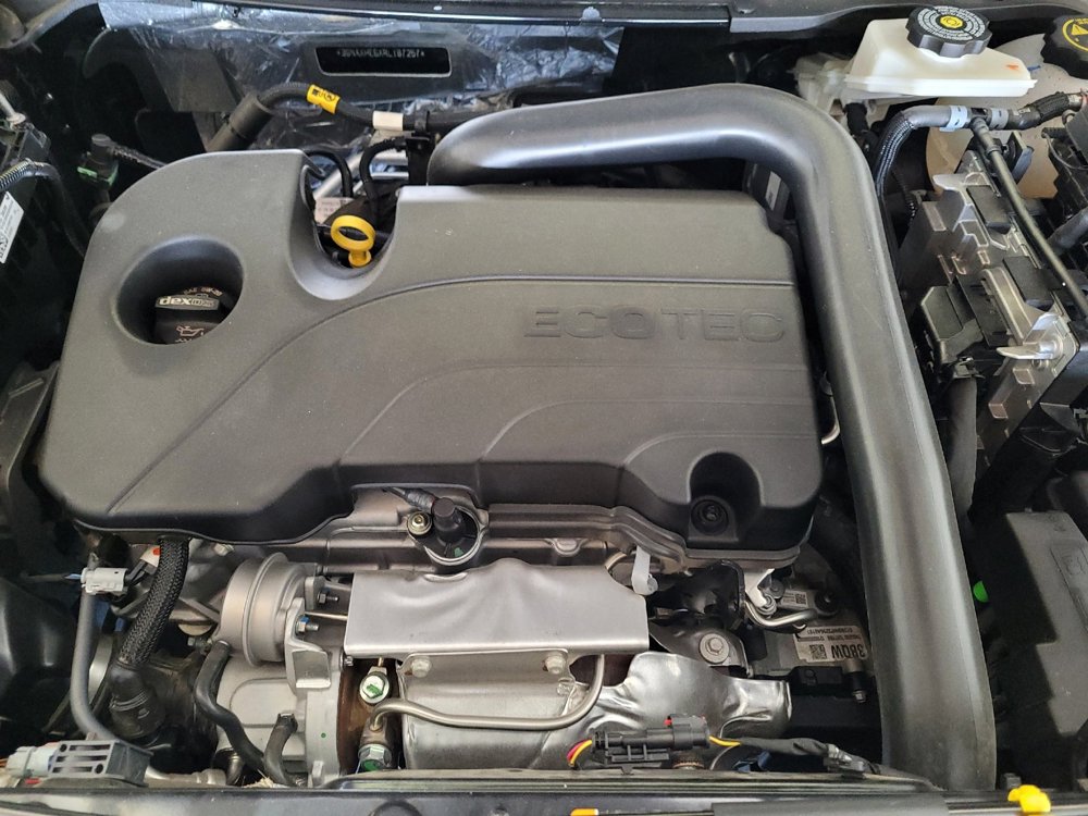 Used 2024 Chevrolet Equinox LS w/ LS Convenience Package FWD image 30